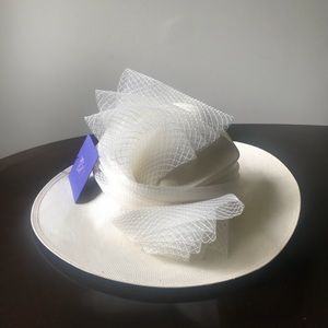 New Philip Treacy London Ivory Natural straw hat